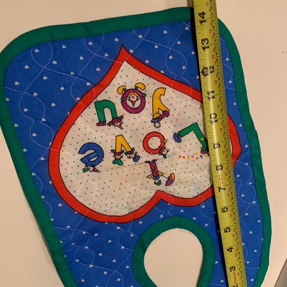 CHILD’S BIB. - Picture 3 of 4